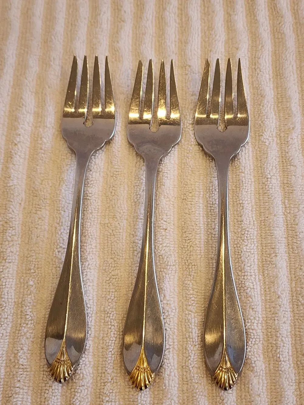 3 Oneida GOLDEN ROYAL FLUTE Salad Forks Stainless Steel Flatware Art Deco Luxury